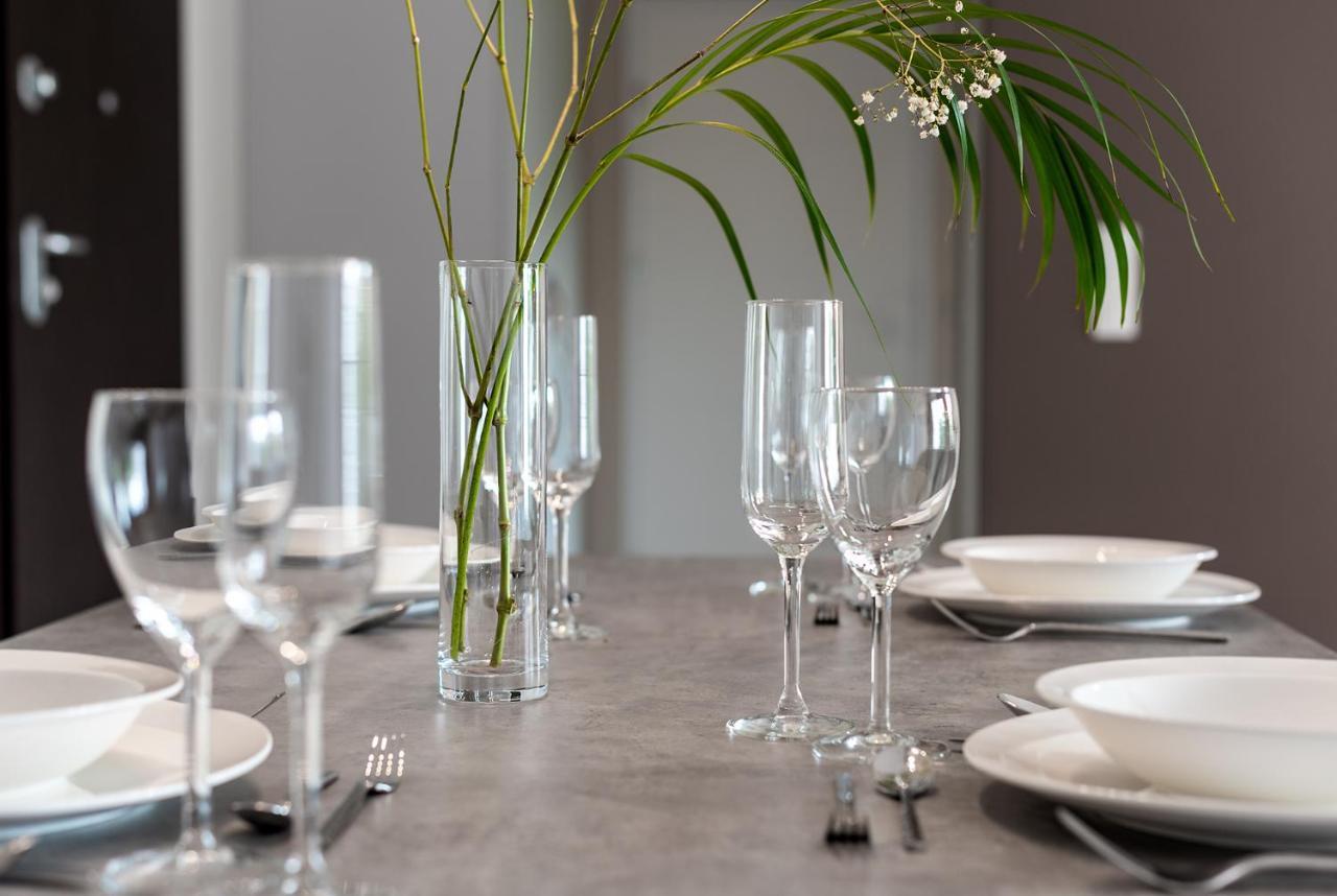 Apartamenty-Wroc River Point ヴロツワフ エクステリア 写真